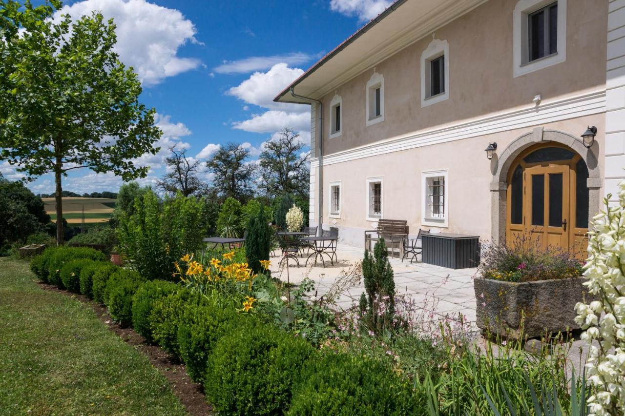 Waldbothgut Villa Linz Exteriör bild